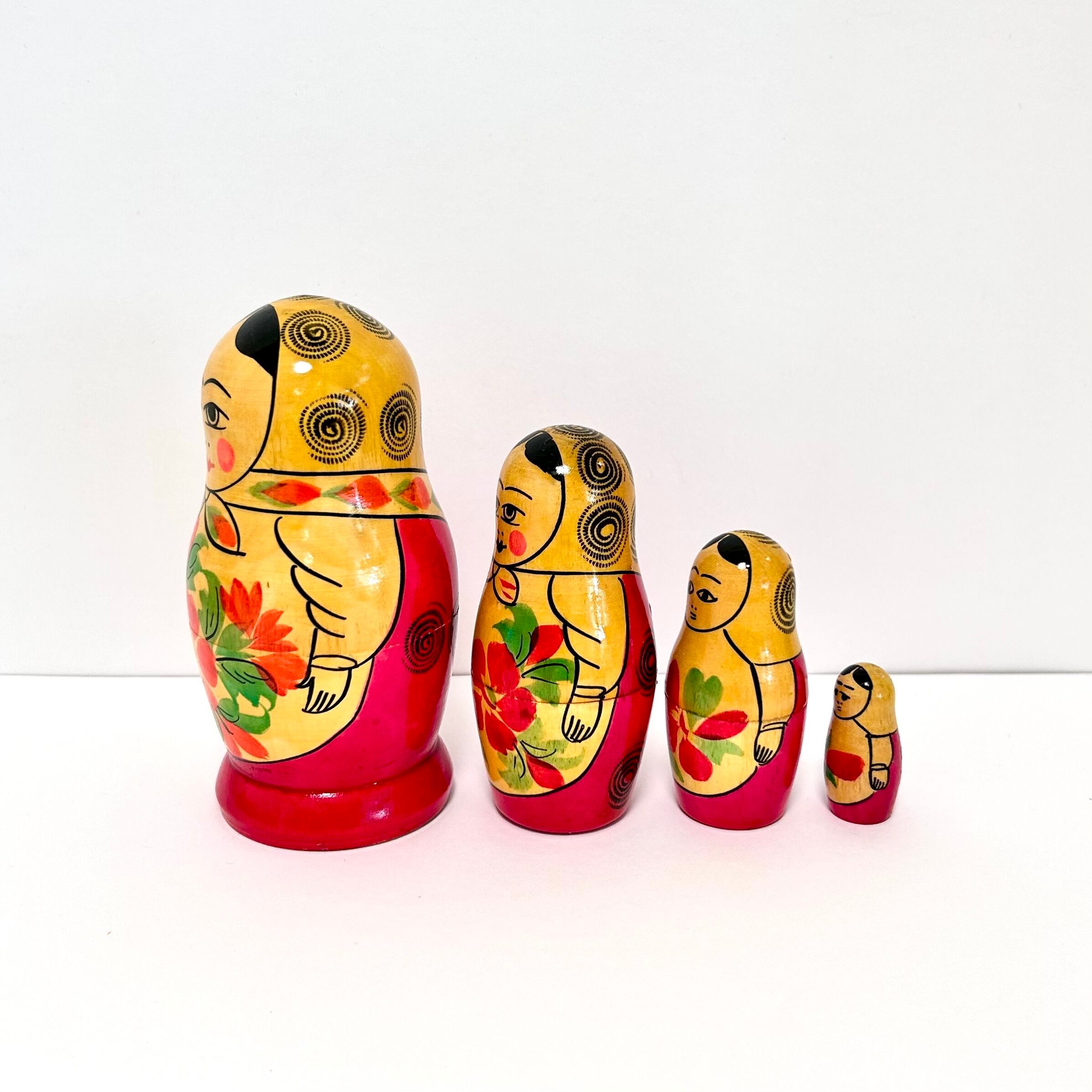 ビンテージ  ソ連 マトリョーシカ 13cm4ピース　セミョーノフ USSR