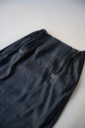 【suie】Bamboo linen skirt/バンブーリネンスリットスカート(ネイビー)