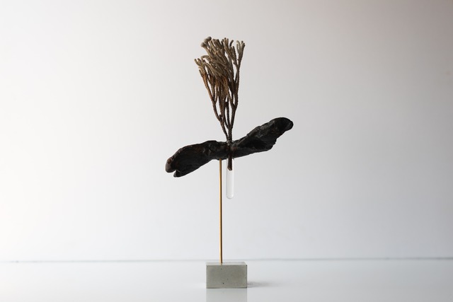 Driftwood flower vase 58