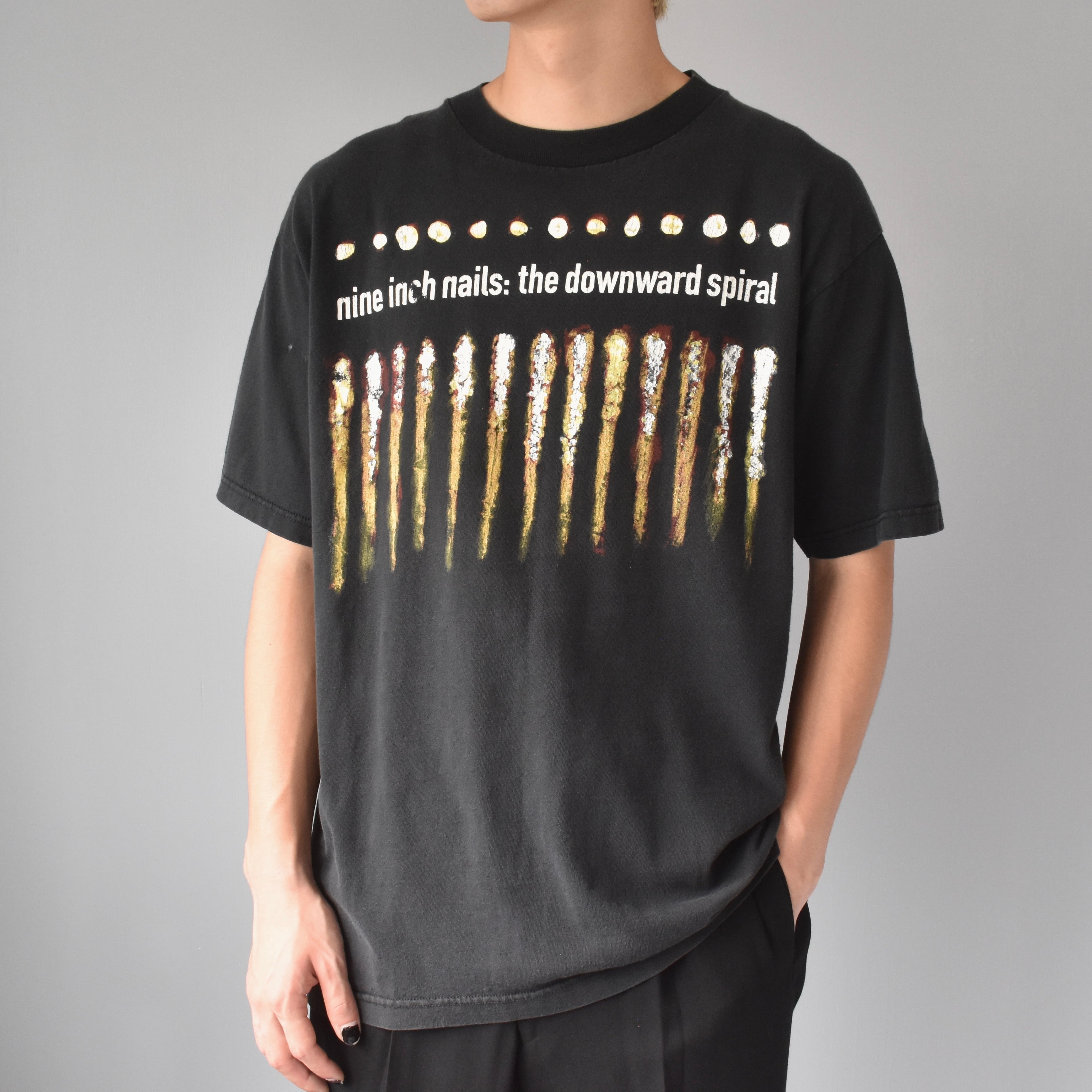 VINTAGE】 “NINE INCH NAILS” 90's~ 『the downward spiral』 Printed