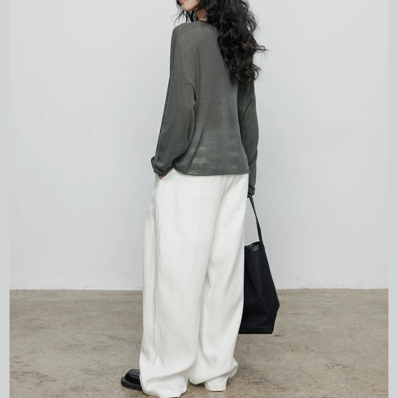 ゆったり抜け感 Vネックシアーニット 00295・画像12
