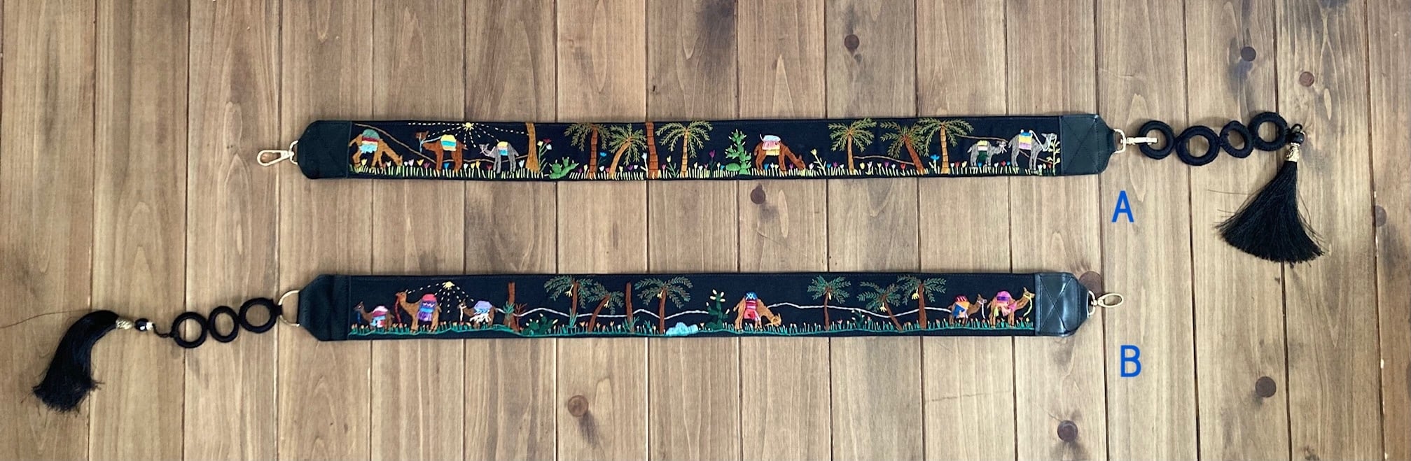 【20%オフ:ラクダとオアシスモチーフの手刺繍ベルト】