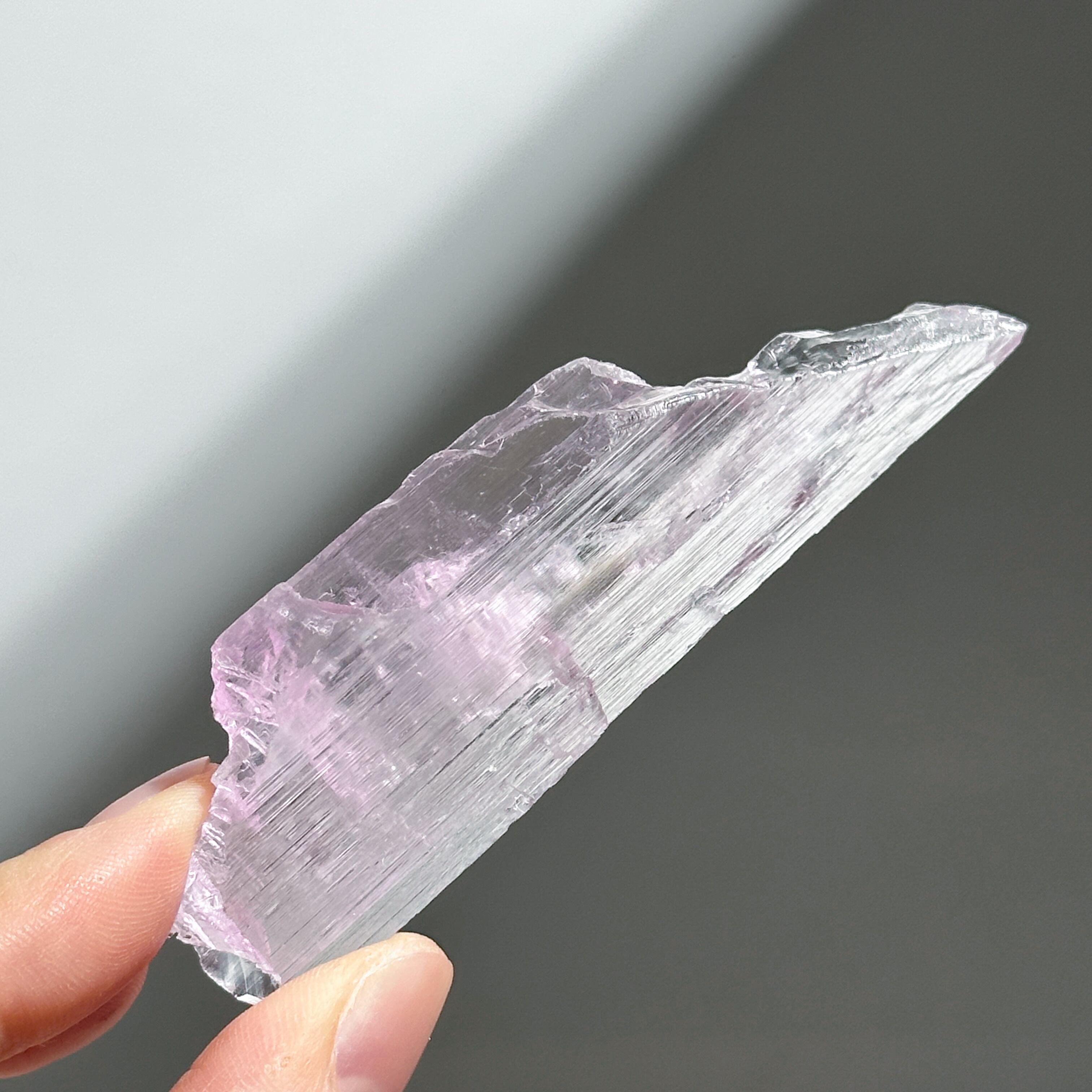 超高級！天然特大クンツァイト21.961ct 超高級！天然特大クンツァイト21.961ct