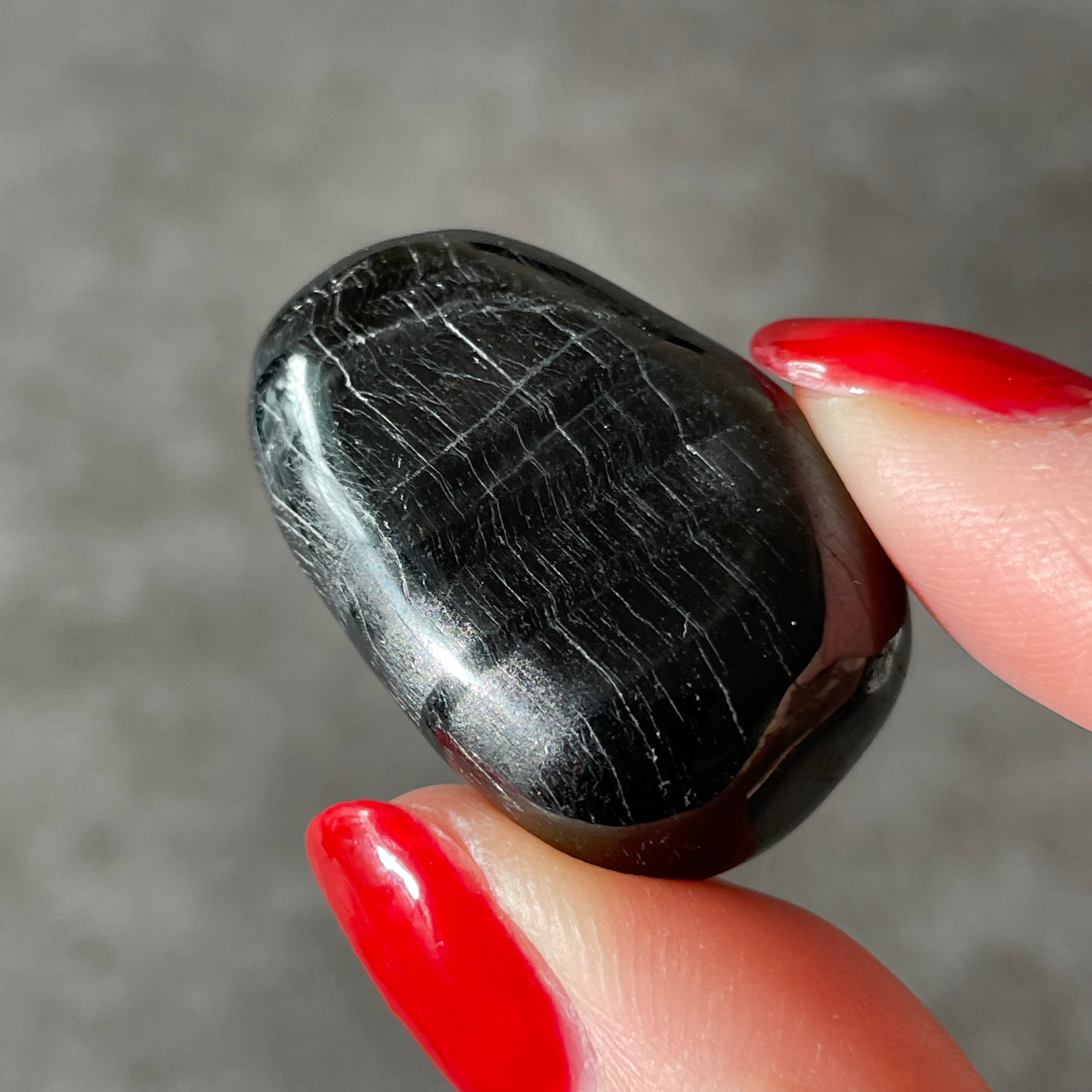 Hypersthene ハイパーシーン|Tumble タンブル|天然石 パワーストーン 鉱物 gem stone