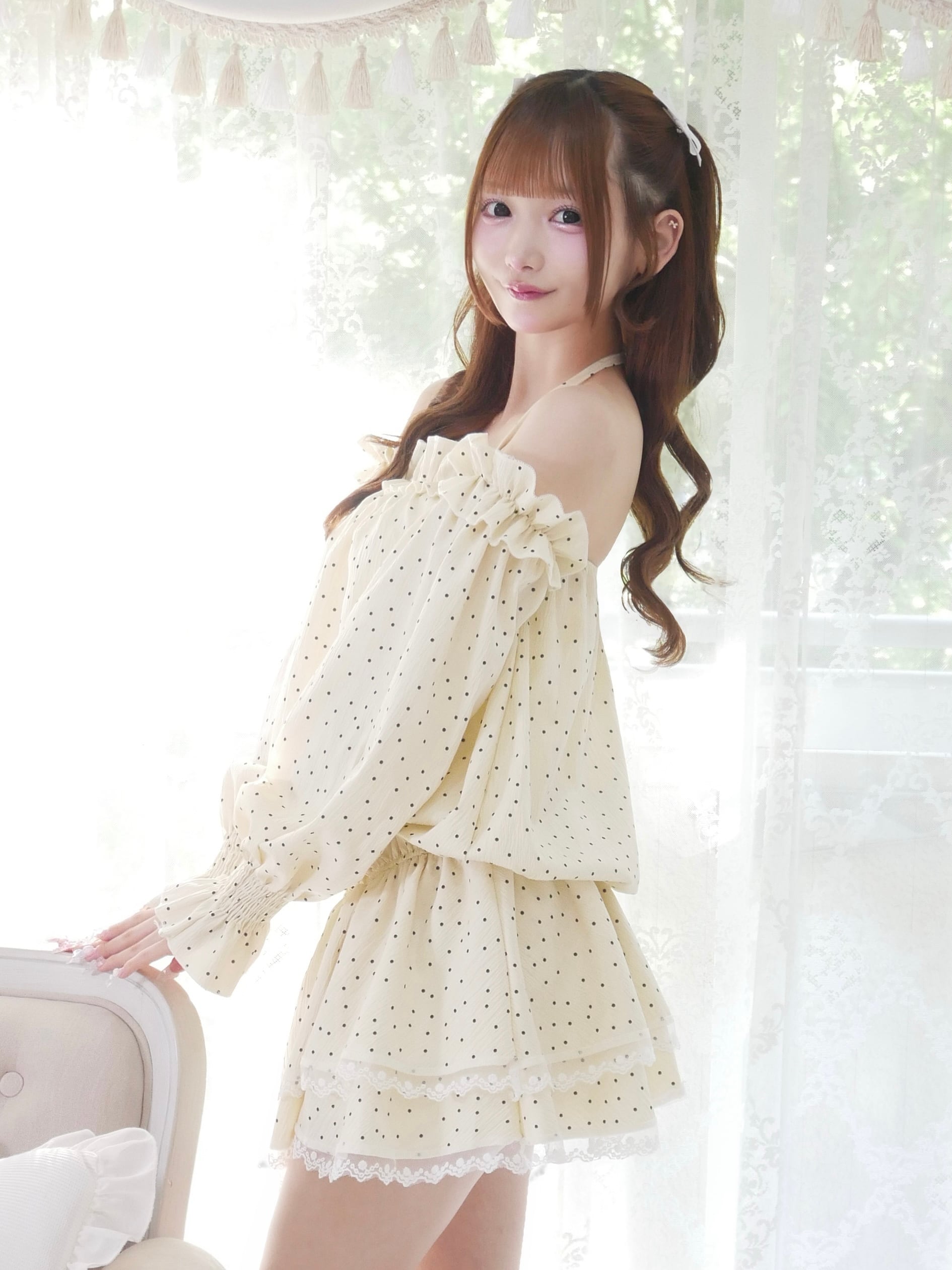 dot off shoulder op