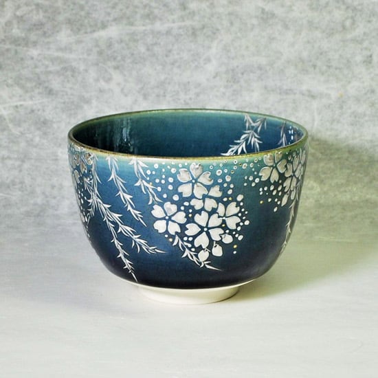 抹茶碗 るり釉 銀彩夜桜 | 京焼窯元 橋本城岳