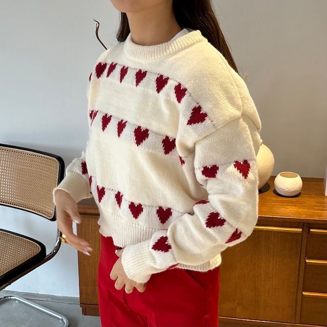 【即納】HEART PATTERN KNIT SWEATER