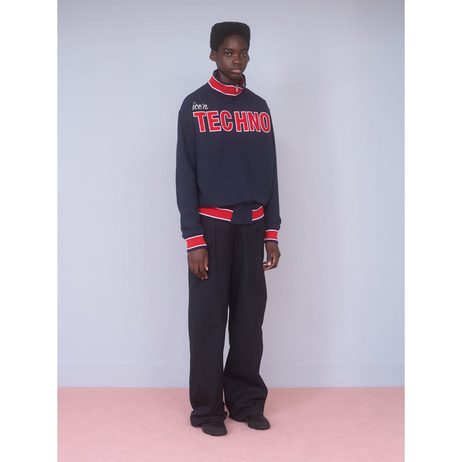 UNEEK BASEMNT - Discover independent style.