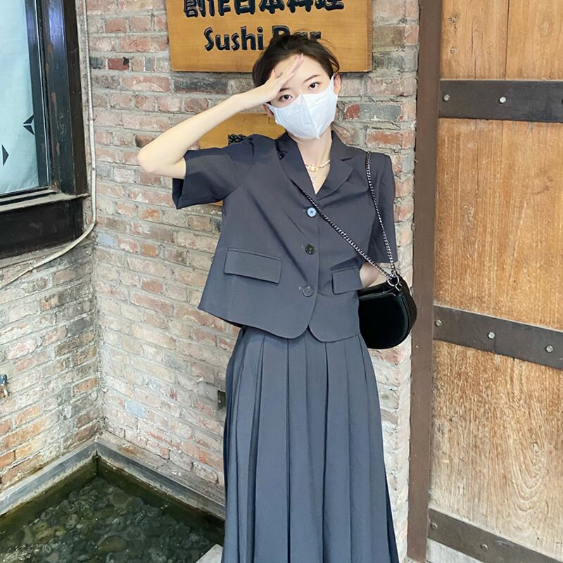 ショートジャケット サマー薄手レッドスタイルカジュアル ストリート 夏物 試着室46771351339