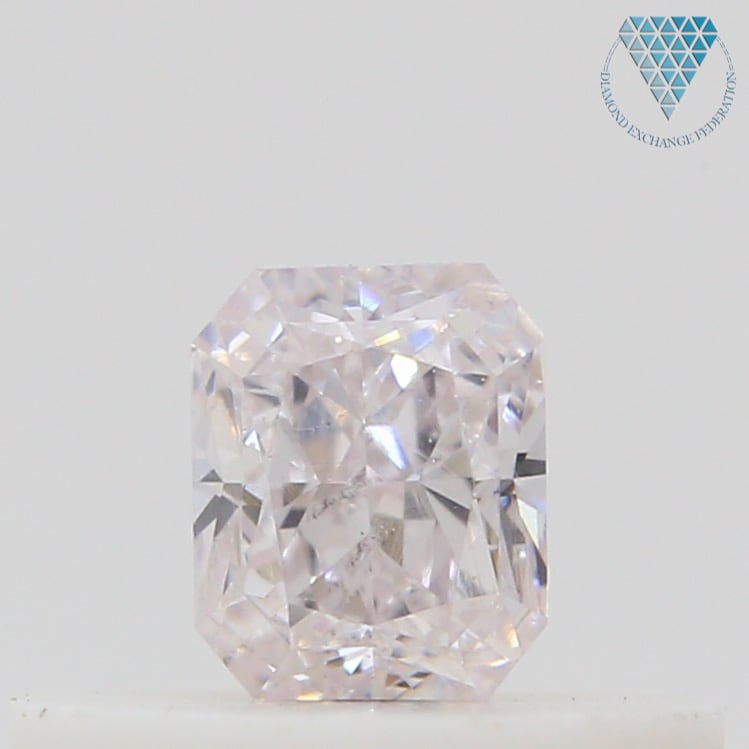 0.25 ct VERY LIGHT PINK VS2 RADIANT GIA 天然 ダイヤモンド ルース