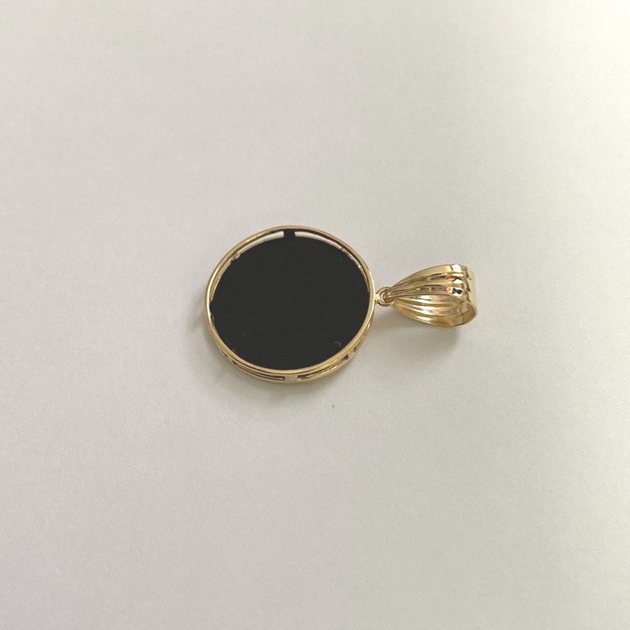 18金】ドラゴン×オニキスペンダント｜K18縁起モチーフ×16mmコイン型