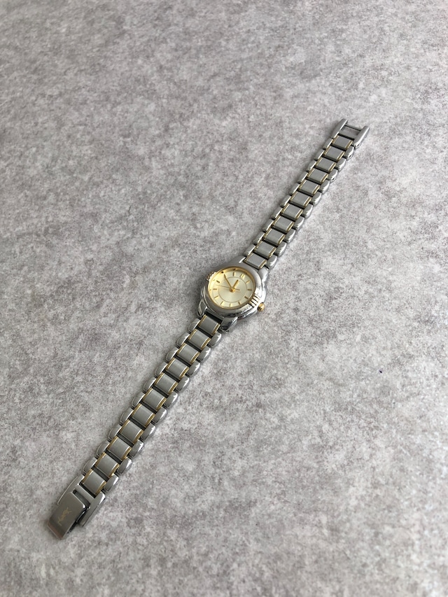 Yves Saint Laurent イヴ・サンローラン 腕時計 シルバー×ゴールド ステンレススチール 5930-F91474 TA クォーツ 8u2j4y
