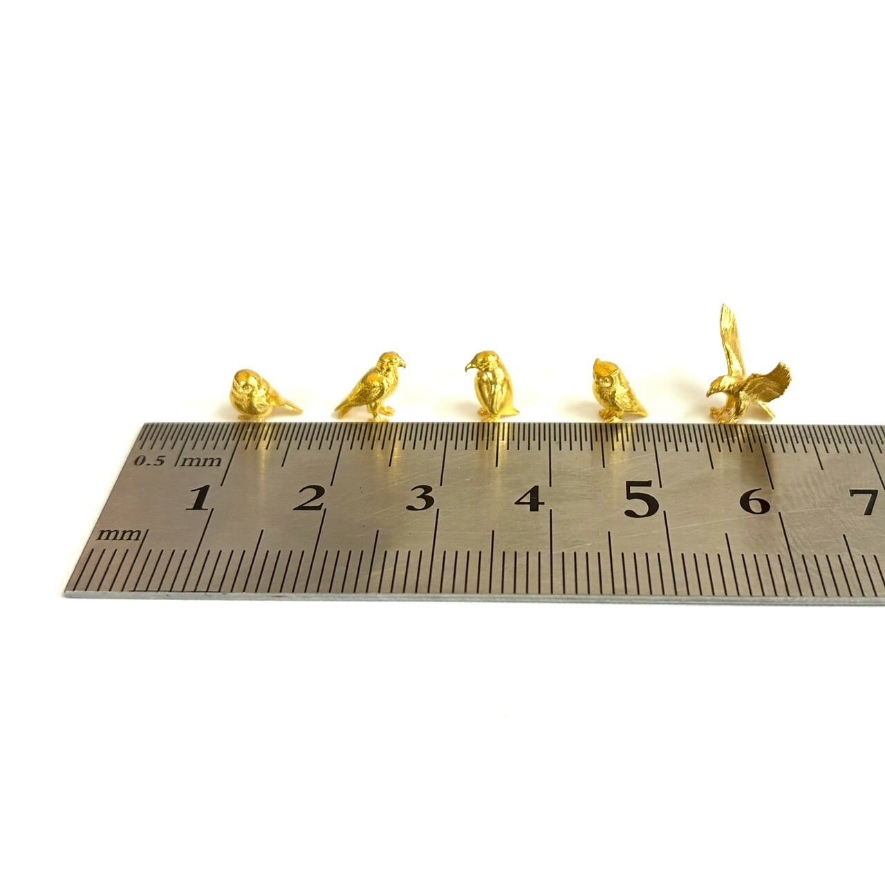 純金 約1g ペンギン ペンダントトップ JUNGOLD 指先サイズの芸術品