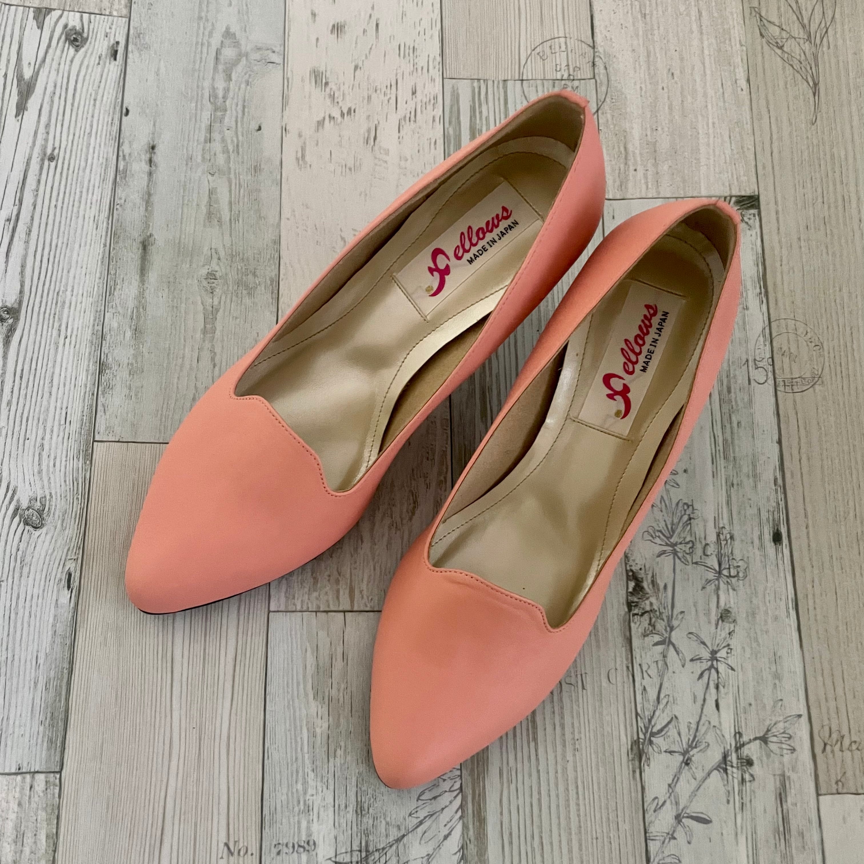 ピンヒールポインテッドパンプス