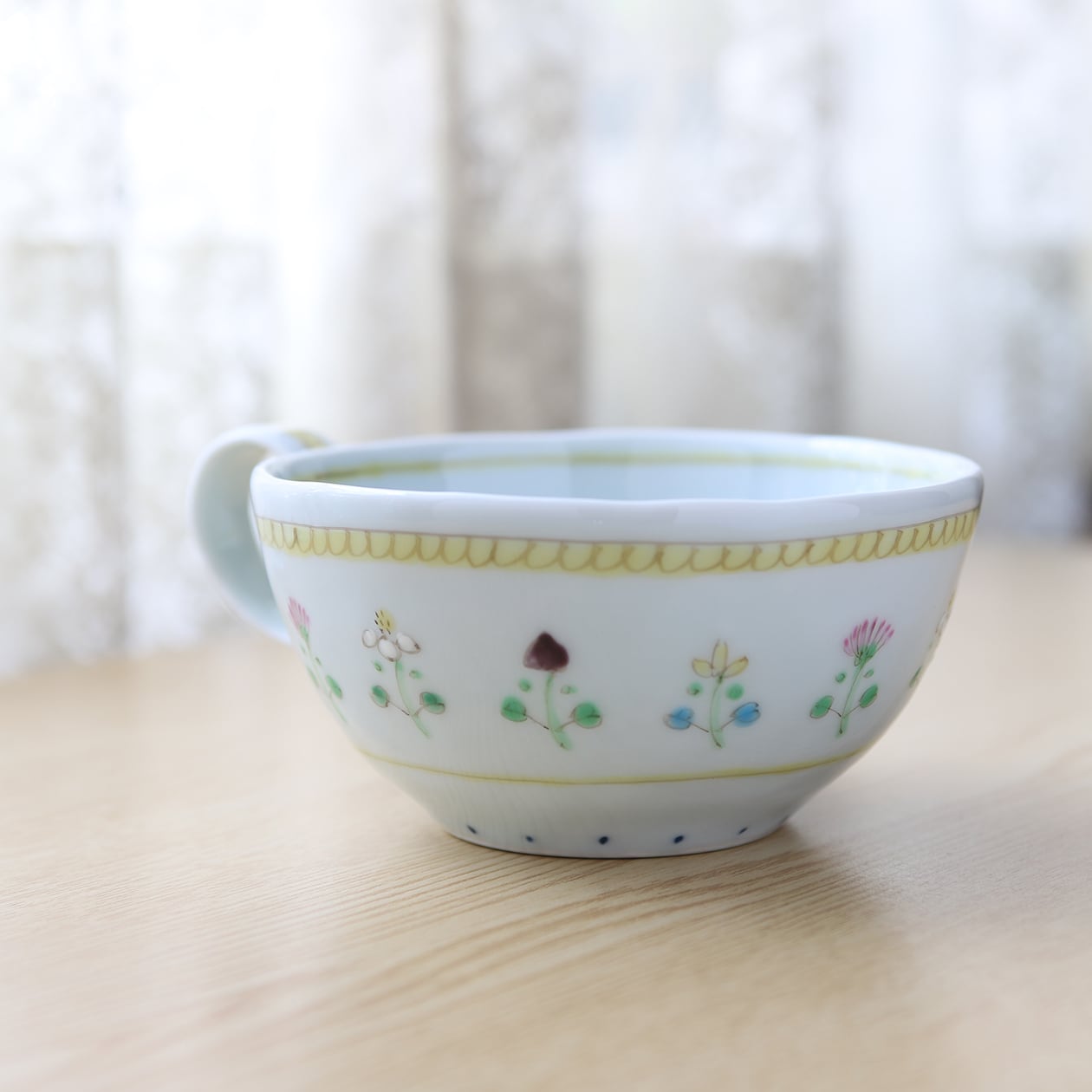 藍水 花暦（黄）カフェボール うつわ藍水（波佐見焼） | にっこう生活