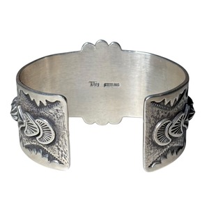 Navajo Thomas Jim silver egyptian turquoise bangle
