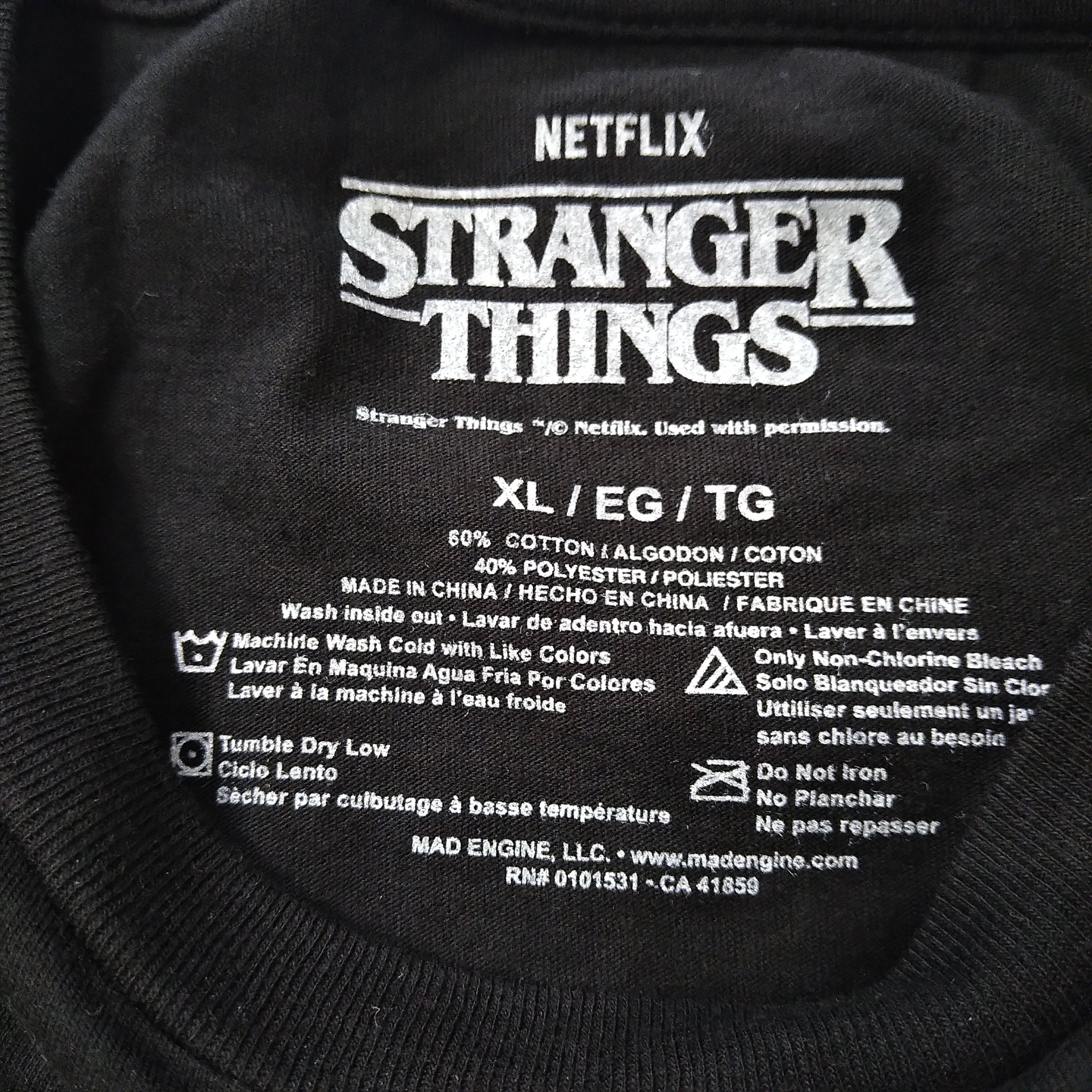 ストレンジャーシングス Tシャツ XLサイズ 黒 netflix 海外公式