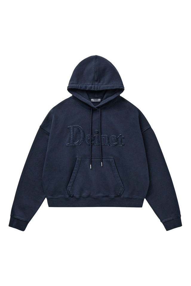 [DEINET] MUDDY PATCH LOGO CROP HOODIE IN NAVY 正規品 韓国ブランド 韓国通販 韓国代行 韓国ファッション デイネット ダイニット 日本 店舗