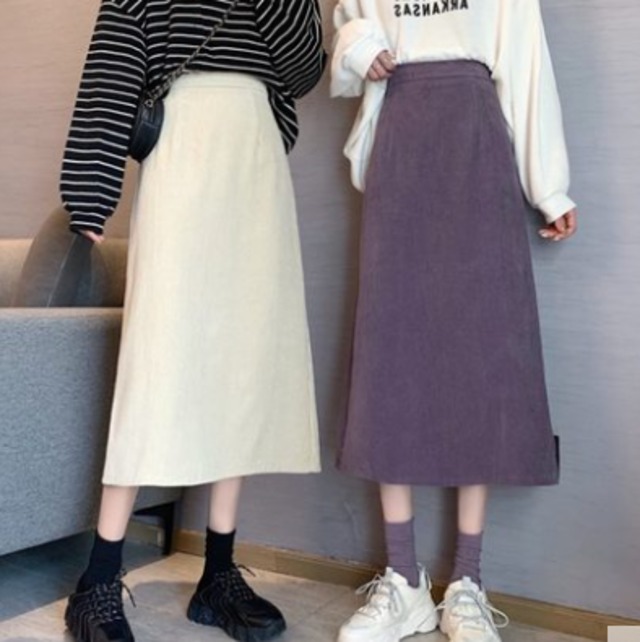 【送料無料】 スカート ロングスカート フロントスリット入り 膝下 ロング ストレート Iライン スリット   かわいい 大人可愛い カジュアル おしゃれ お洒落 大人女子 こなれ感 ラフ スポーティー ガーリー 存在感 春 夏 秋 10代 20代 30代 レディース 女性用 学生 通学 デート お出かけ 公園デビュー 女子会 お泊まり 休日 アウトドア イベント リゾート 旅行 海 プール 普段使い 韓国 オルチャン 楽ちん モテ 美脚 脚長  S M L XL ホワイト ブラック グリーン パープル