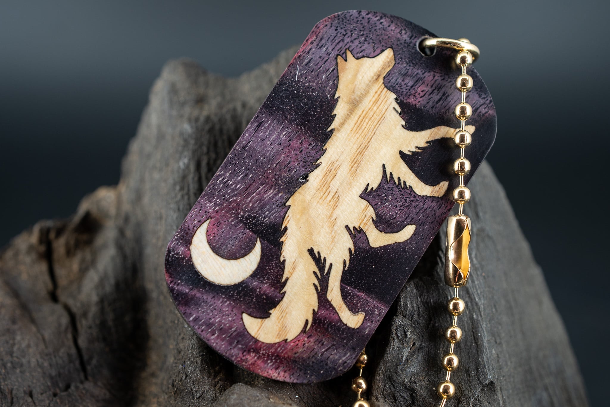 ※【南国の恵み】マンゴーウッド 縮み杢 スタビライズウッド ドッグタグ 木象嵌 闊歩