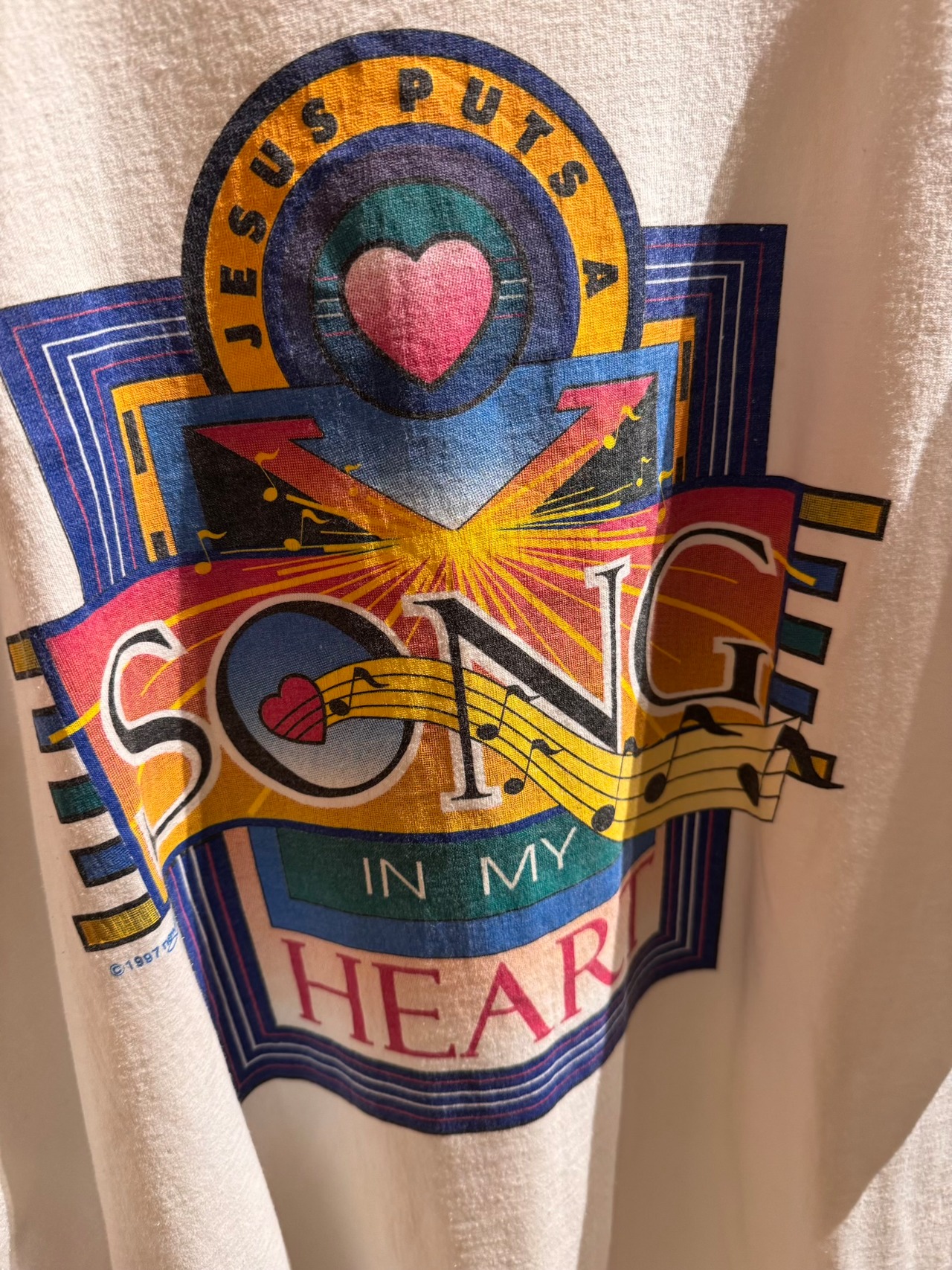 【90s USA製】"JESUS PUTS A SONG IN MY HEART" ヴィンテージTシャツ
