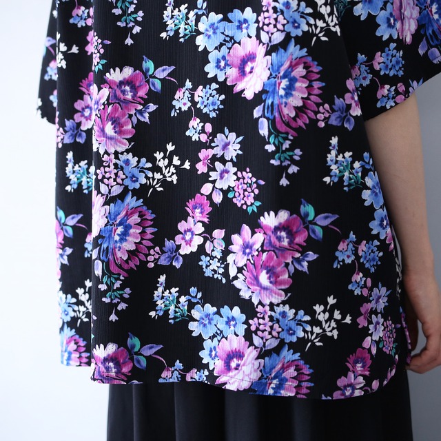 "花柄" black base beautiful cold color flower pattern box silhouette open collar h/s shirt