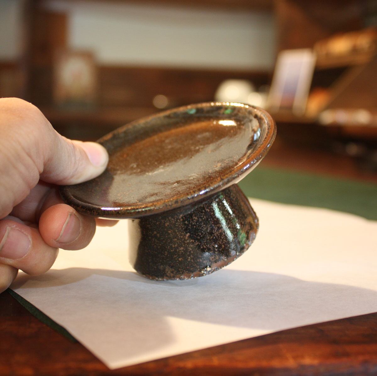 陶器製燭台 ギフト】高台付き皿燭台＋ストレート45×80mmセット（灯芯調整