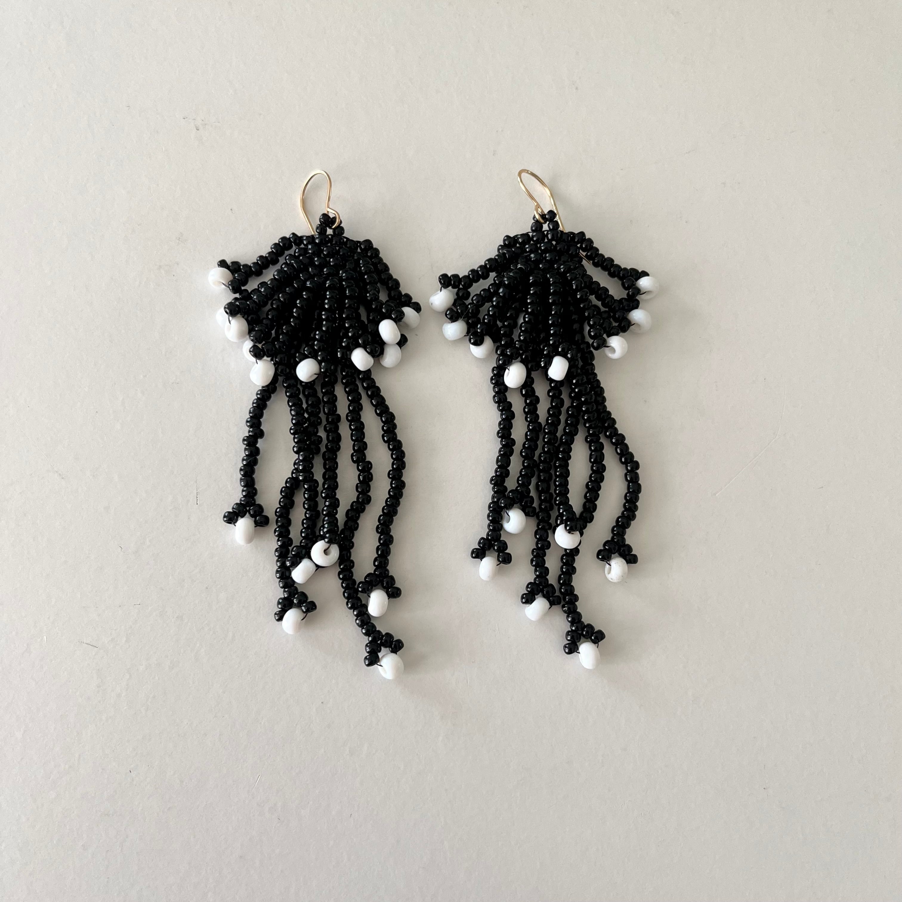 ピアス#black jellyfish