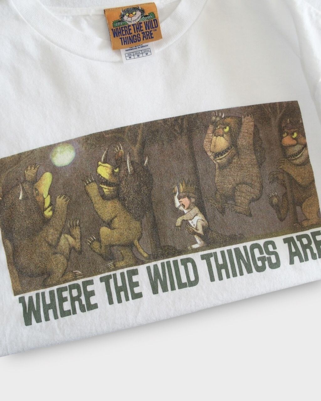 かいじゅうたちのいるところ” T-shirt | DIZ