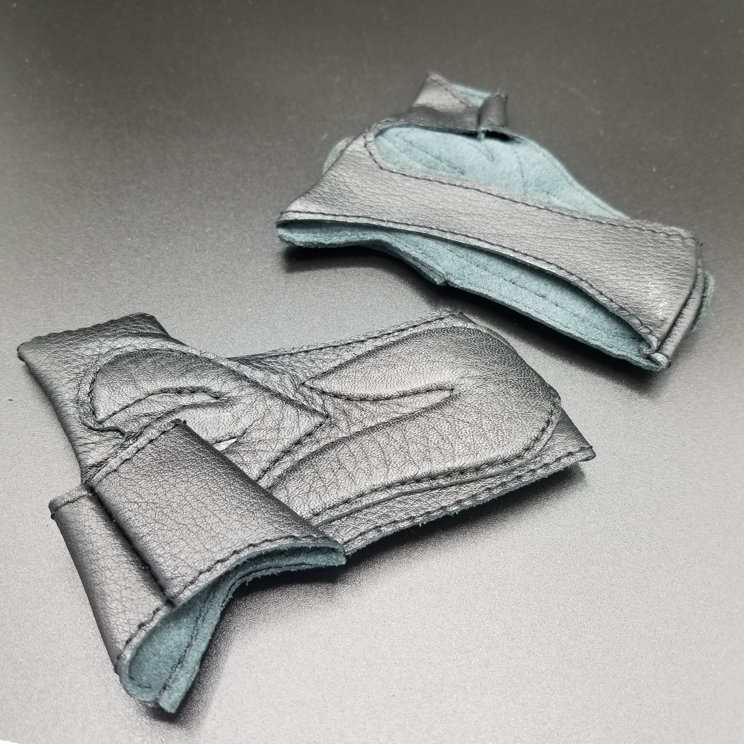 【希少】ガラスグローブ（赤ラベル）for200A 22031113 希少】ガラスグローブ（赤ラベル）for200A 22031113