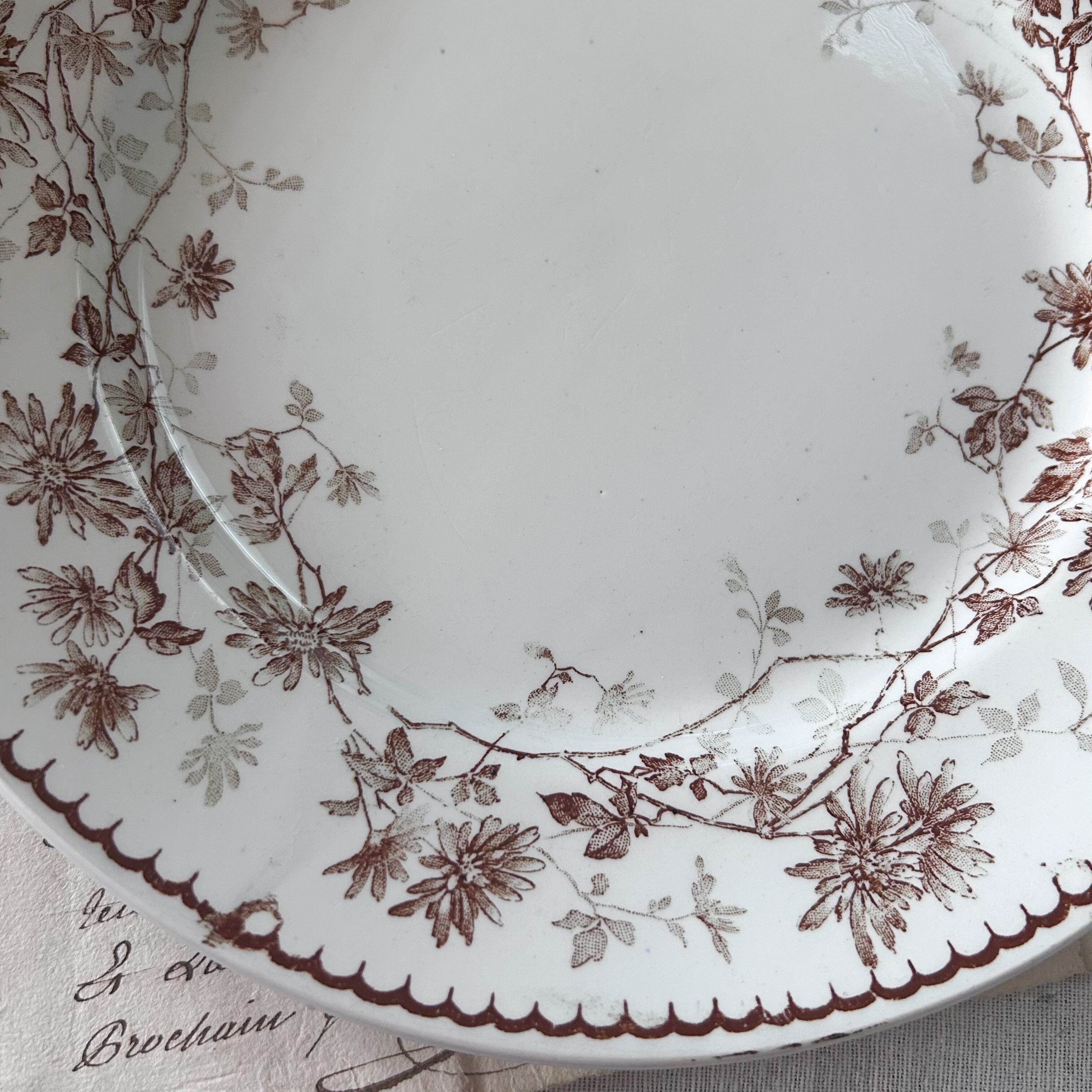 Creil et Montereau (クレイユモントロー) Mignardiseプレート D