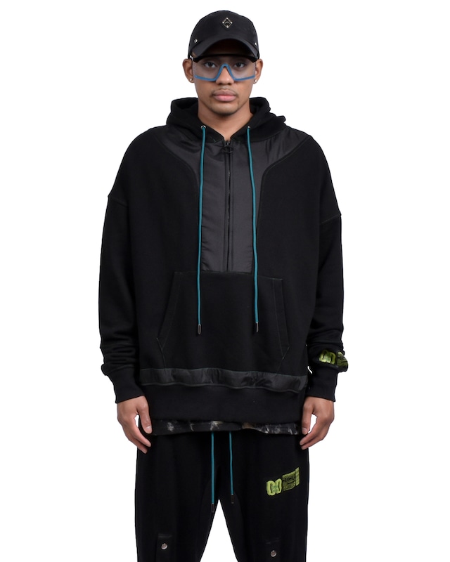 TCR ESSENTIAL TECH HOODIE  - BLACK/BLUE GREEN