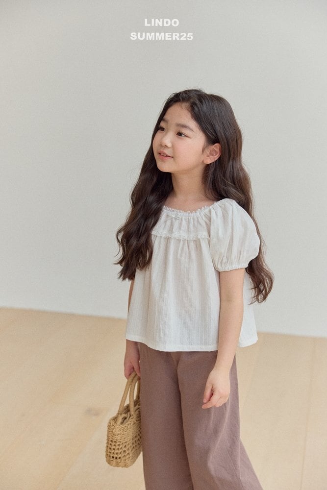 ꒰ 即納 ꒱ pretty blouse / LINDO