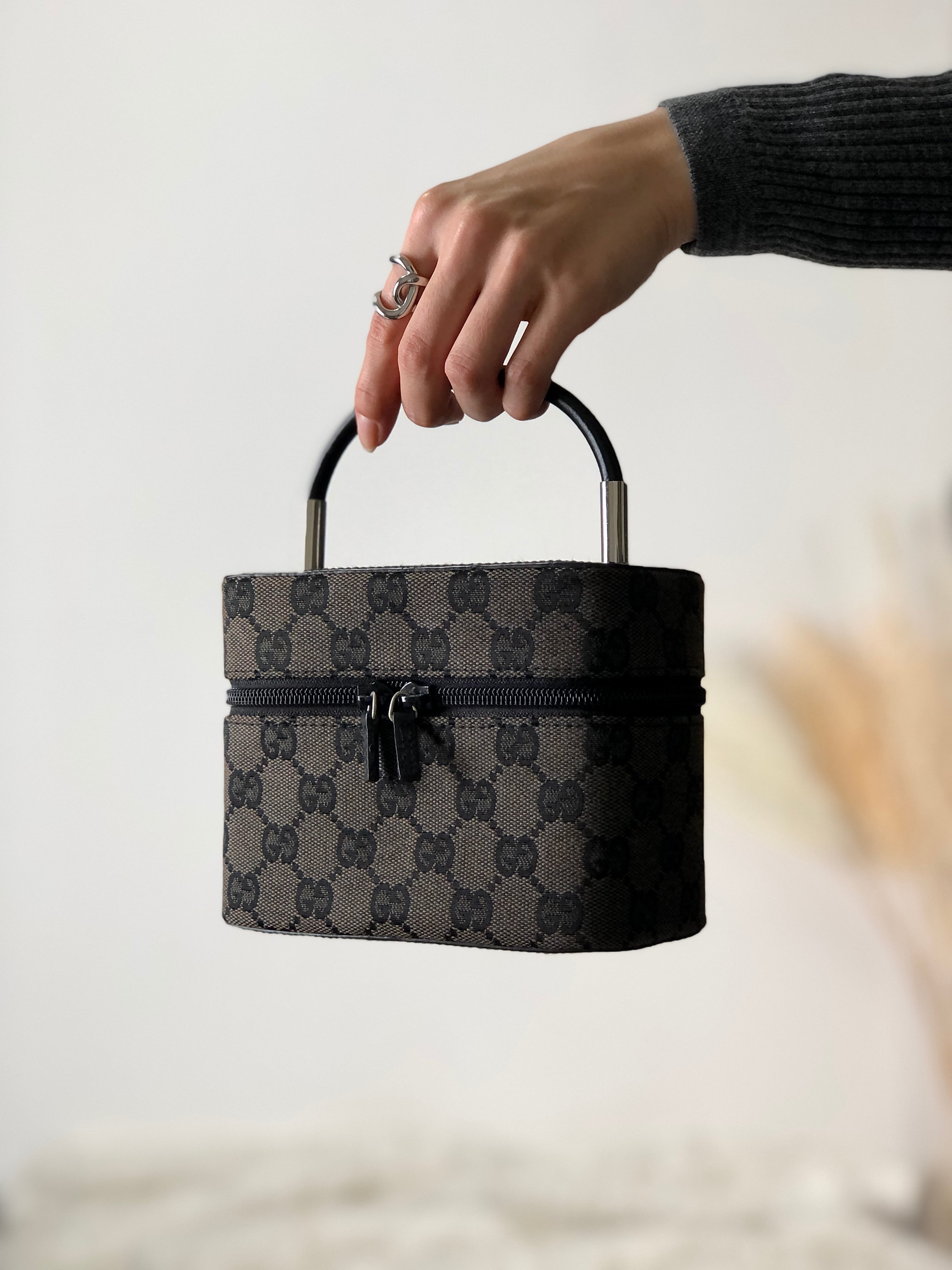 日本直送 名牌中古包 】GUCCI グッチ GGキャンバス バニティ ミニ 