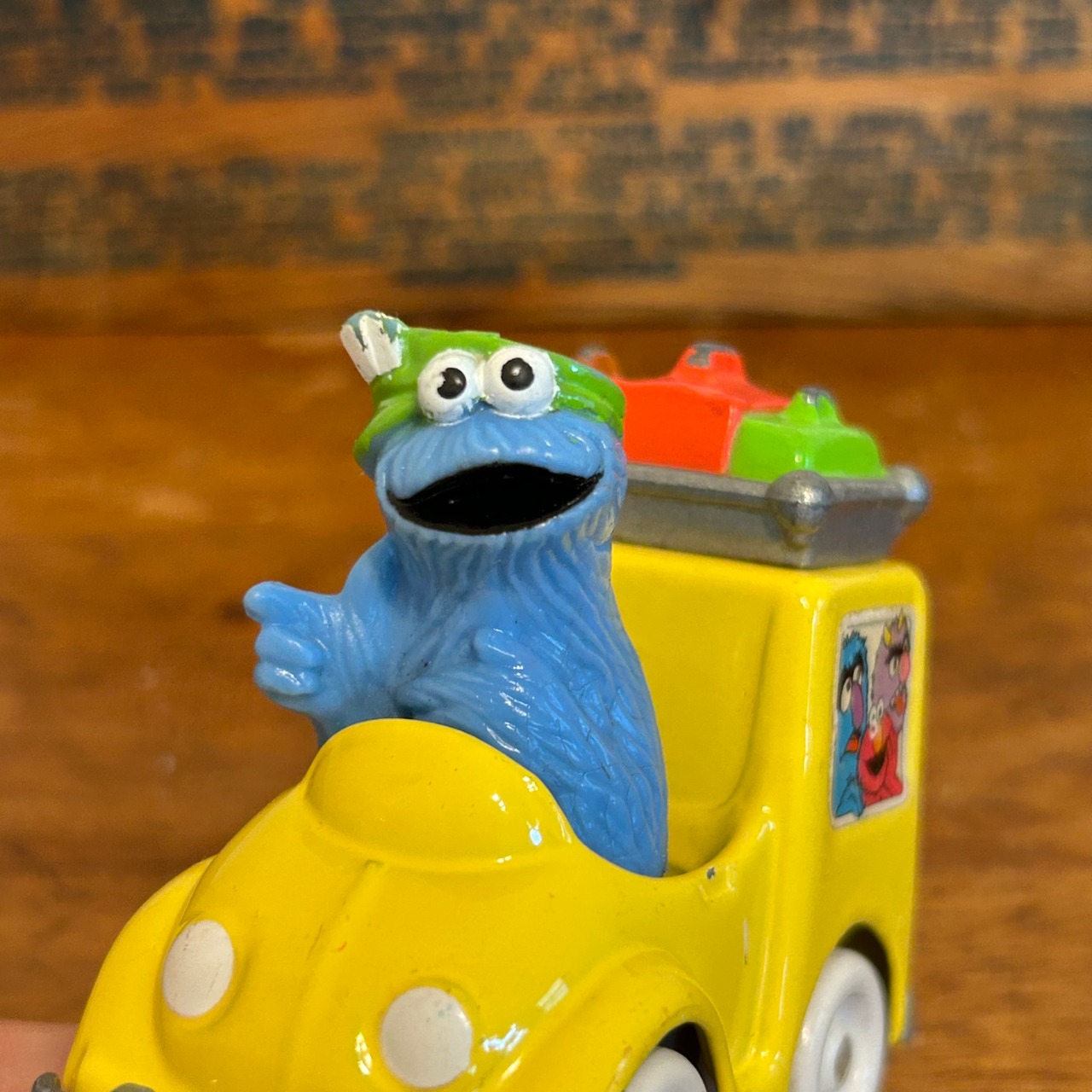 セサミストリート クッキーモンスター ミニカー 80年代 ダイキャスト Sesami Street Cookie Monster MU-298