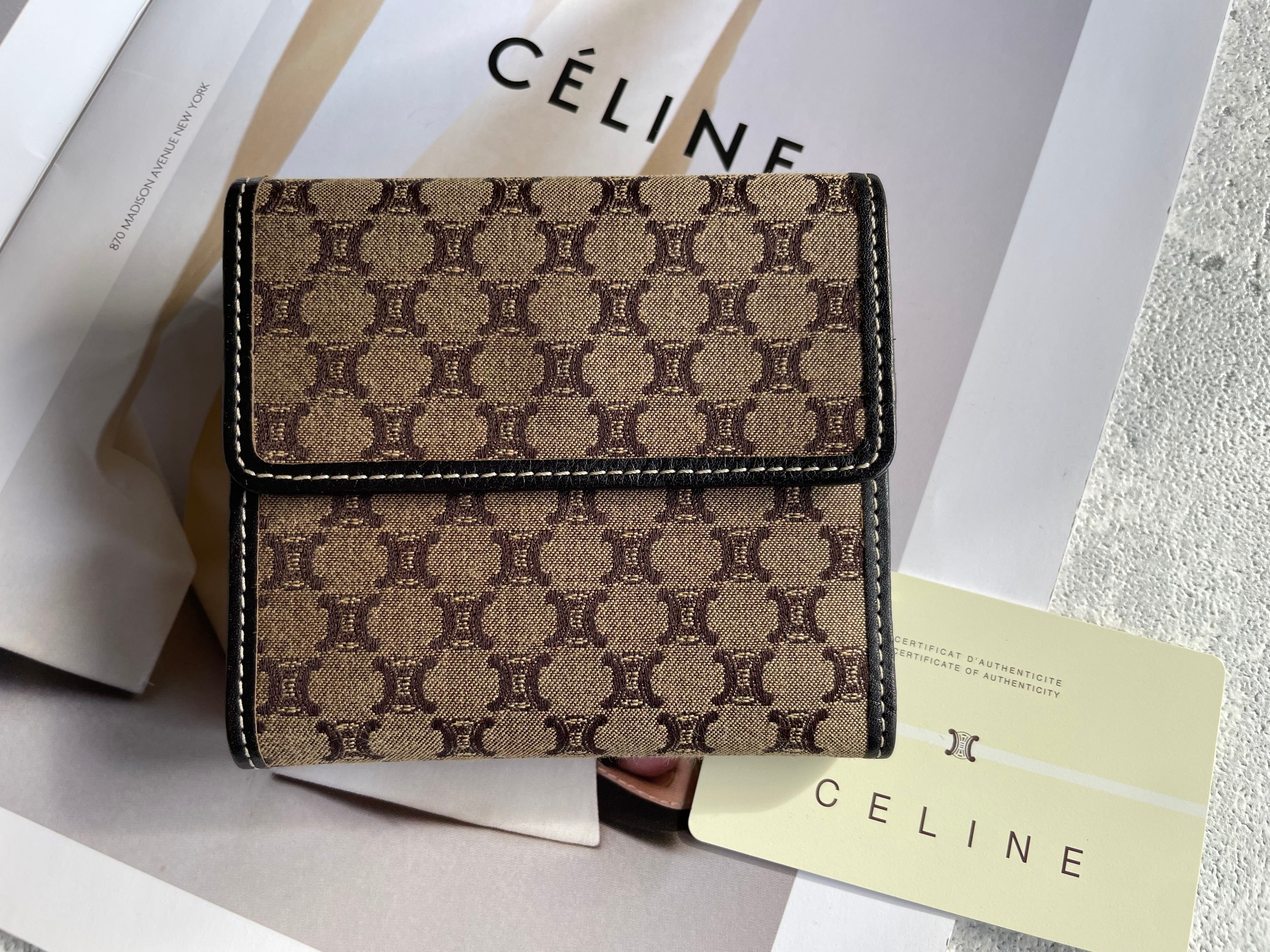 箱付き CELINE 二つ折り財布 