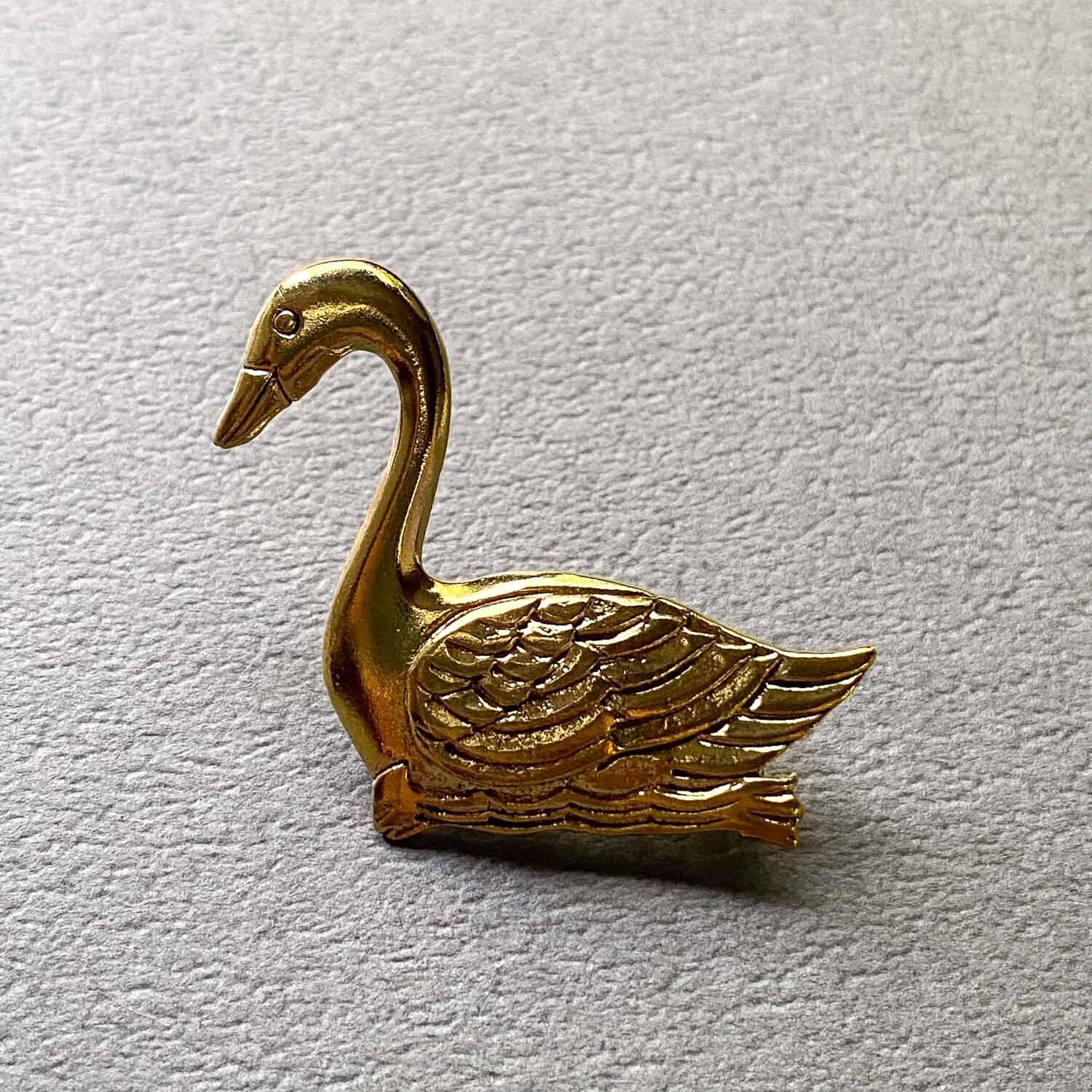 再入荷〉白鳥のオリジナル真鍮ブローチ | Dua-アクセサリーパーツショップ