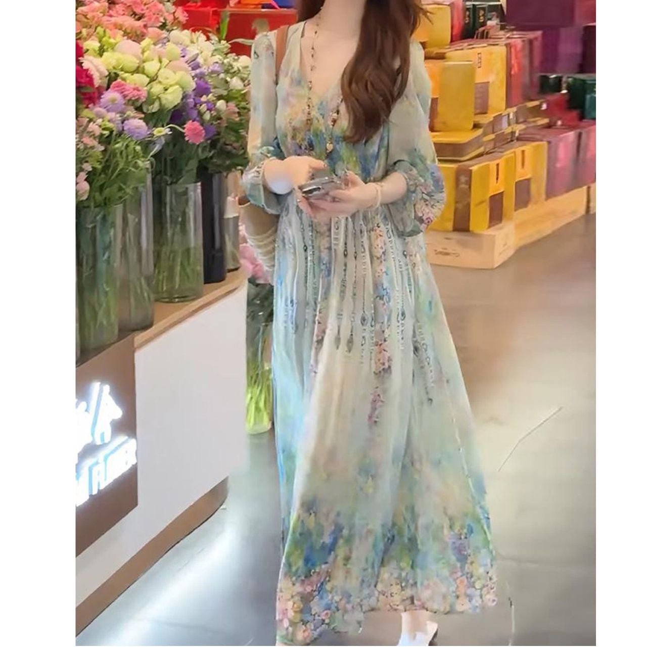 V-neck Long Sleeve Maxi Floral Onepierce L00912