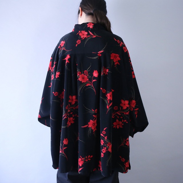 beautiful flower pattern yoke tuck design over silhouette shirt