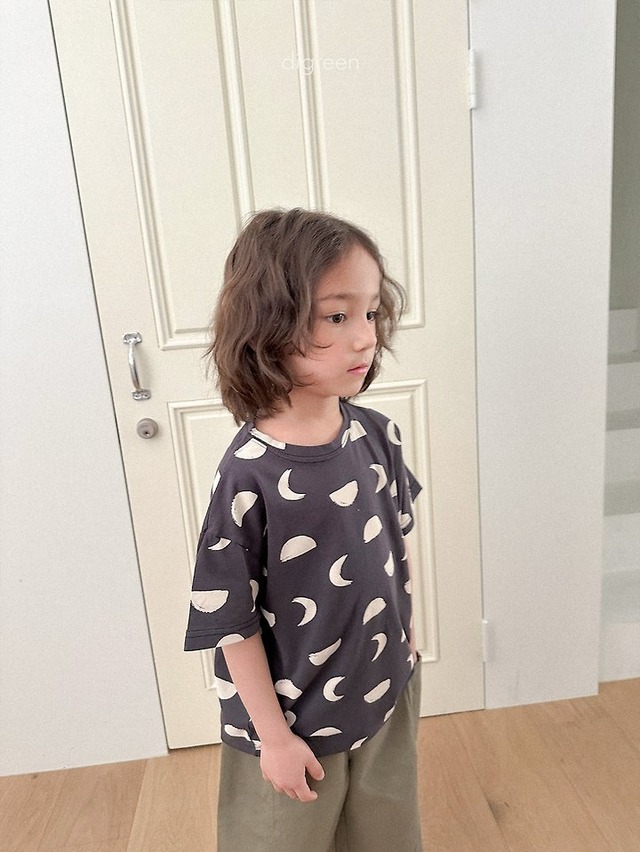 digreen26su_Half Moon Tee