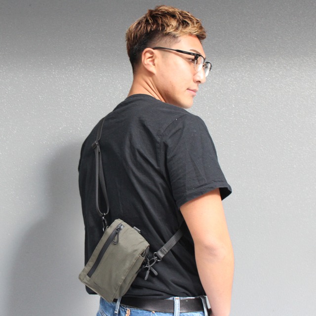 2025S/S NEW COLOR‼ FUNCTIONAL RCB-086TI  "ANGELO"  ユーティリティ ネックホルダー　NECK HOLDER 　自転車　撥水加工　メンズ レディース　 1マイルバッグ　ネックホルダー　ミニマル　ファンクショナル　スマホ