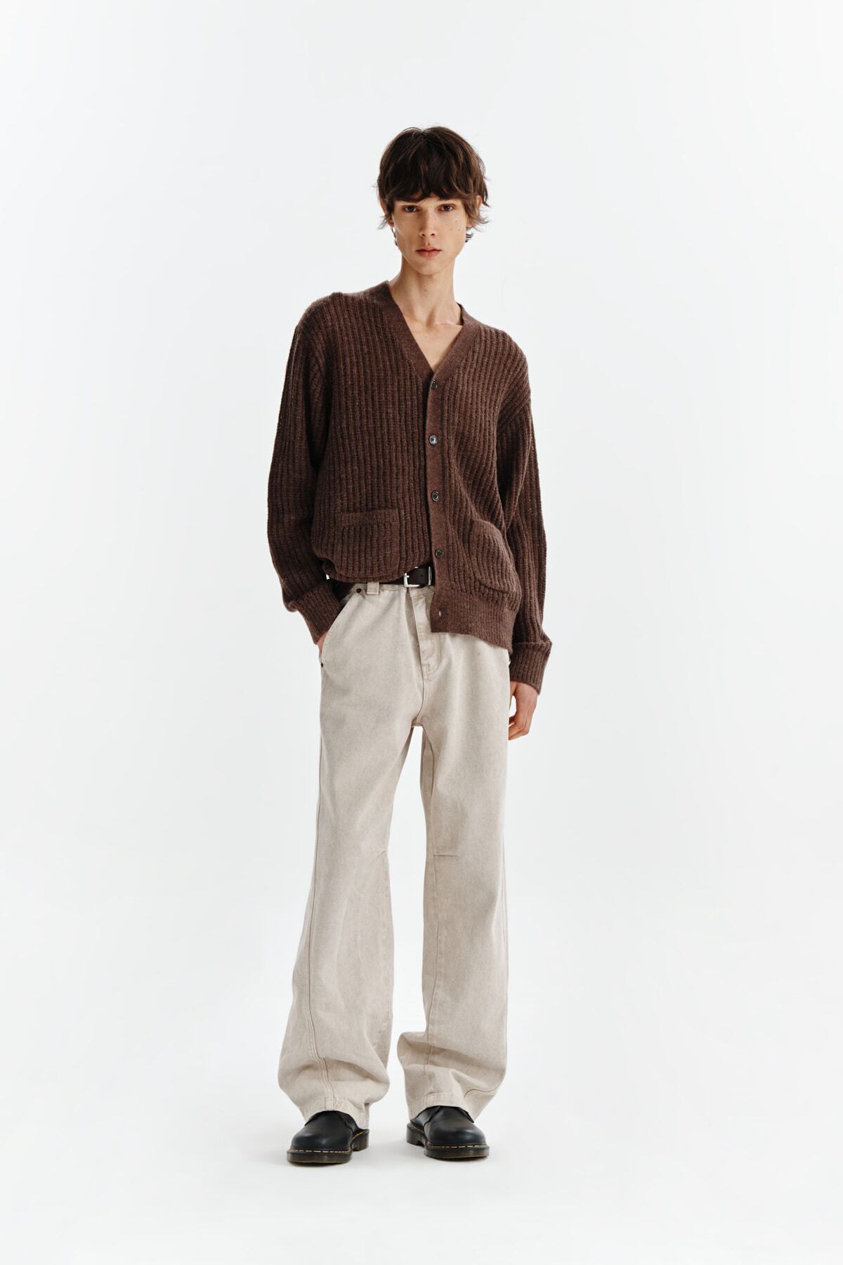Matin Kim] HAIRY CROCHET CARDIGAN FOR MEN IN BROWN 正規品 韓国