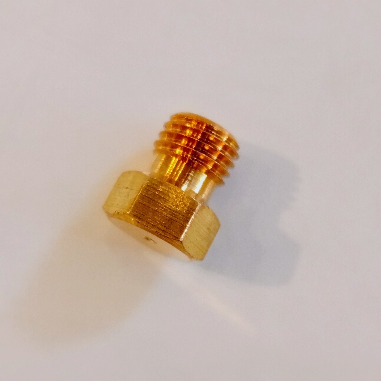 グループヘッドパーツ ● ジェットノズル 0.7mm孔 M6