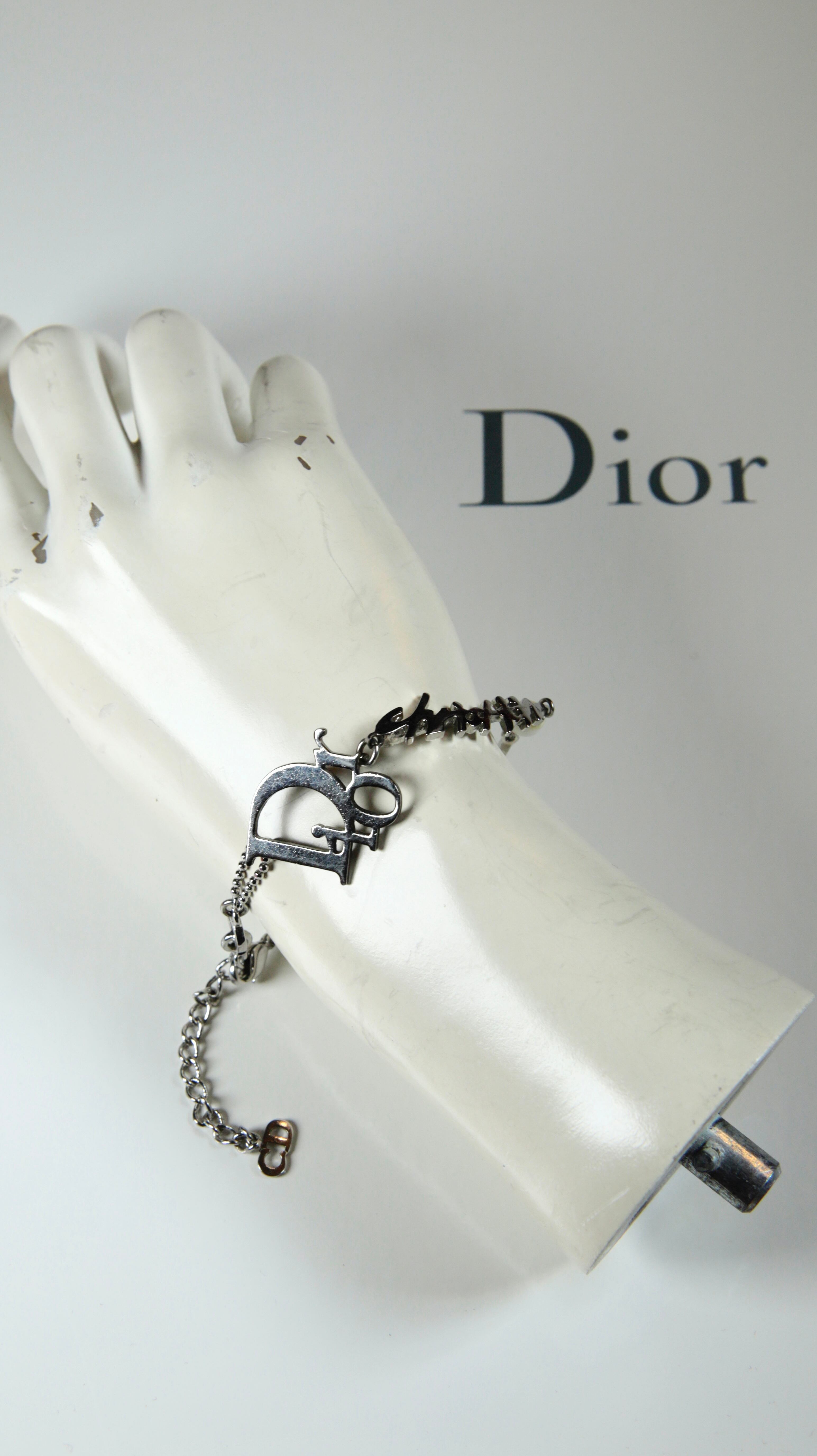 Christian Dior」 | タナゴコロータス tanagocolotus