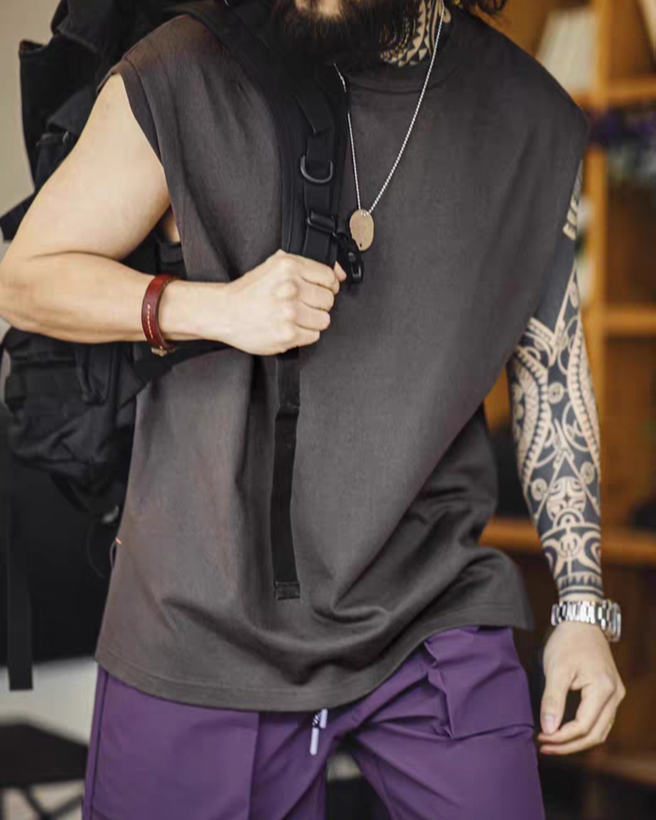 Wide Shoulder Beach Vest  K0250