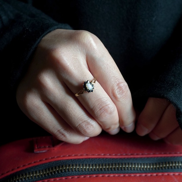 vintage 9K opal sapphire ring #13