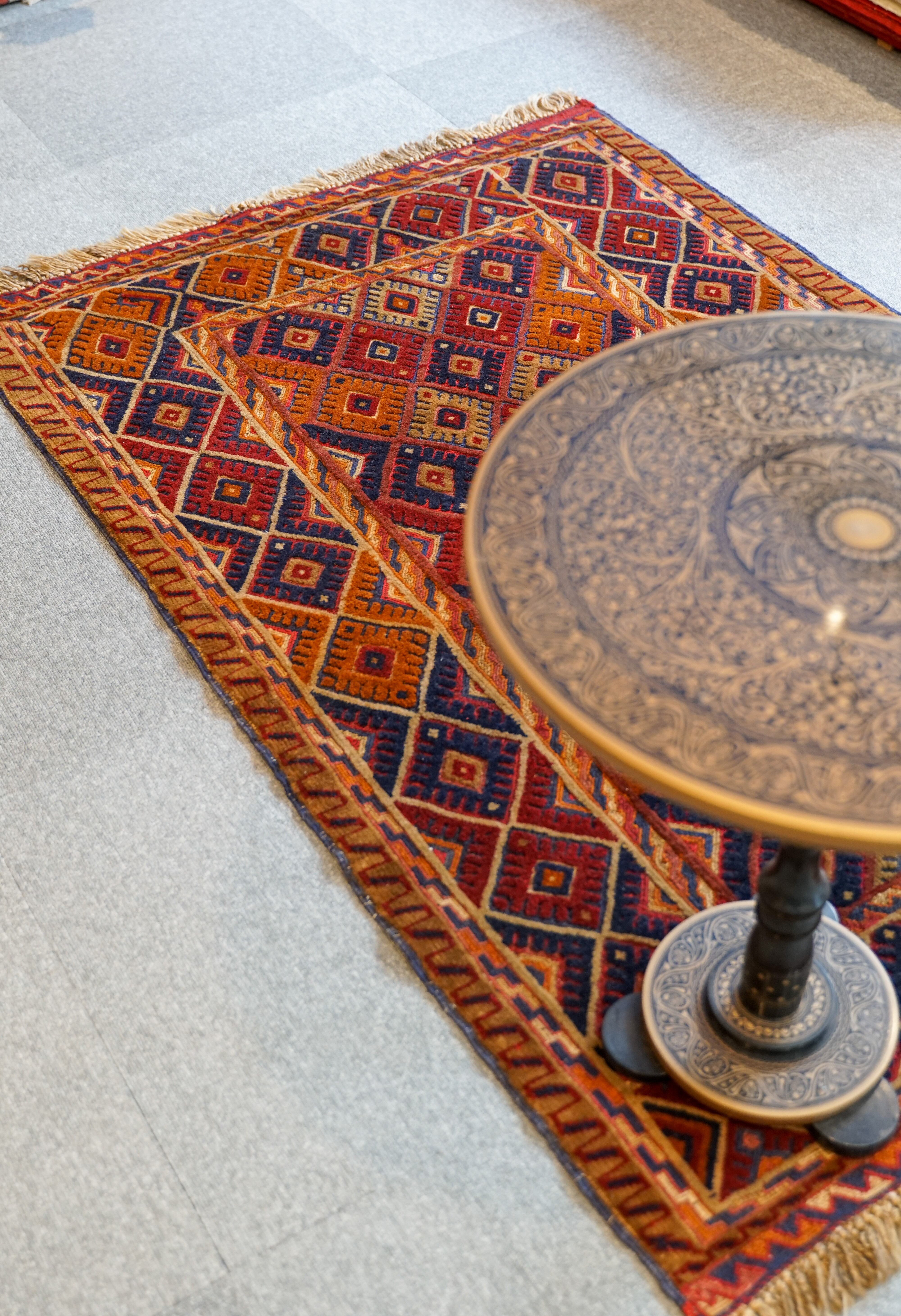 宇宙の香り アフガントライバルラグKhal Mohammadi 手織り絨毯 200