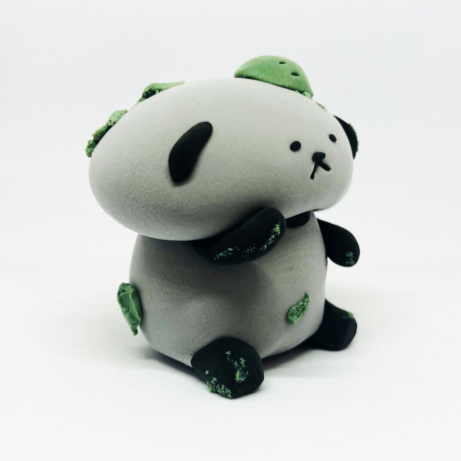かびパンダ / 紙粘土 / カトコト