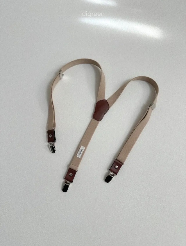 digreen /  Essential suspenders