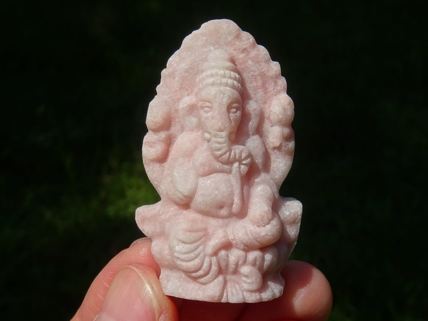 Love Ganesha、ガネーシャ彫刻fromピンクオパール | 虹石屋